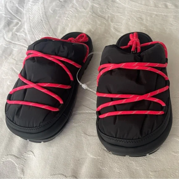 UGG Spaceslider Tech Slide Black‎ Slippers - Picture 2 of 12